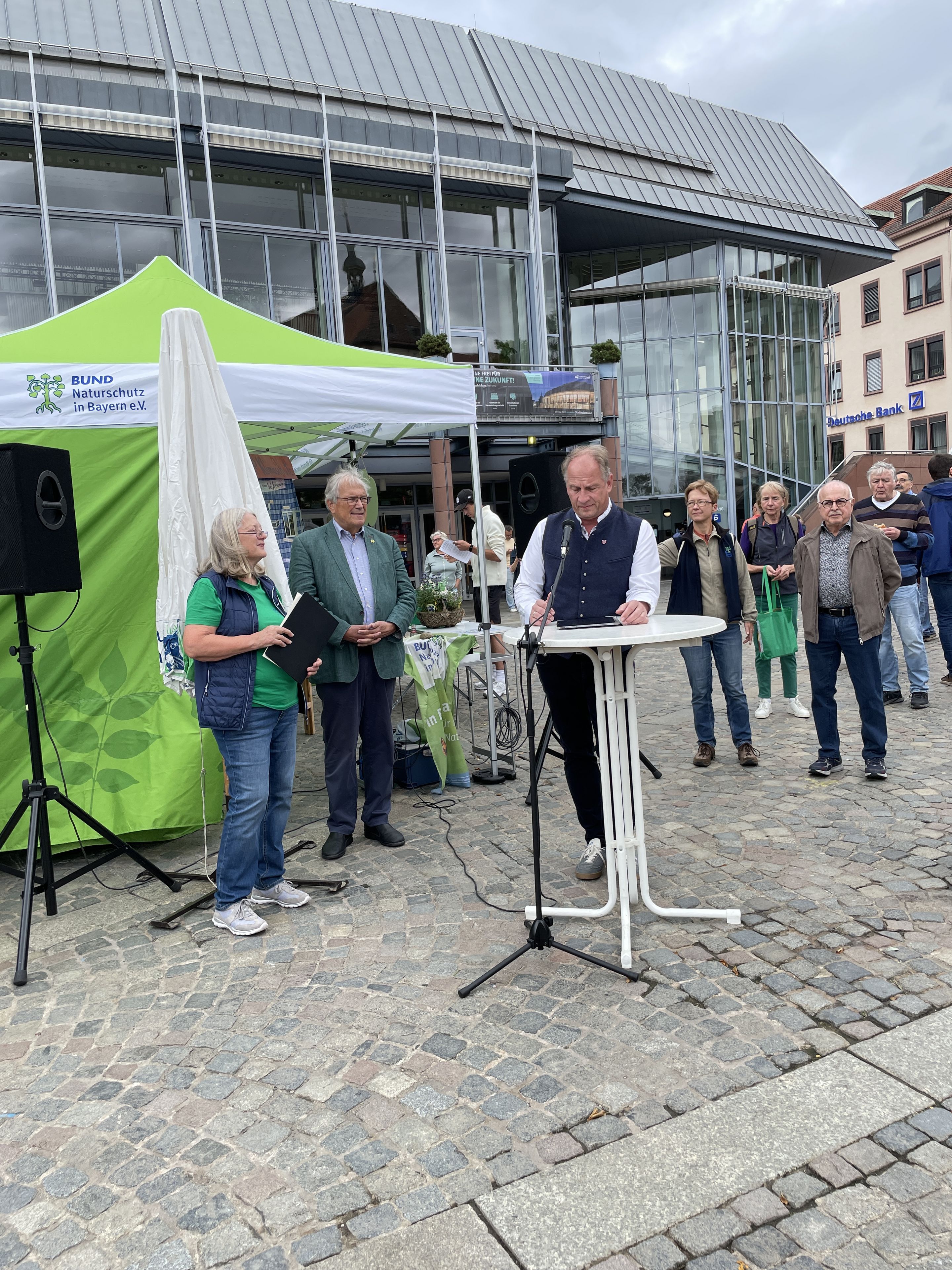 Oberbürgermeister Markus Schlemmer bei der Eröffnung, Ökomarkt 20.9.2026, Foto: R. Radl