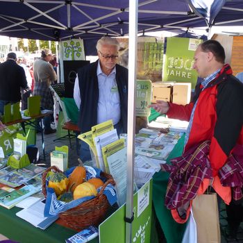 Am BN Infostand (2014)